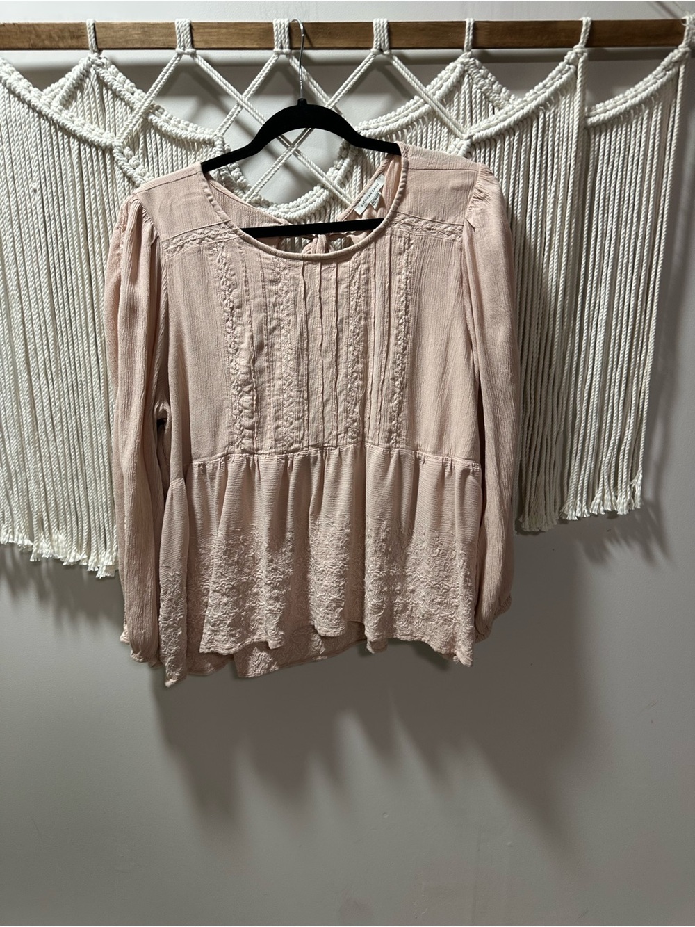 American Eagle Outfitters Blush Peasant Blouse